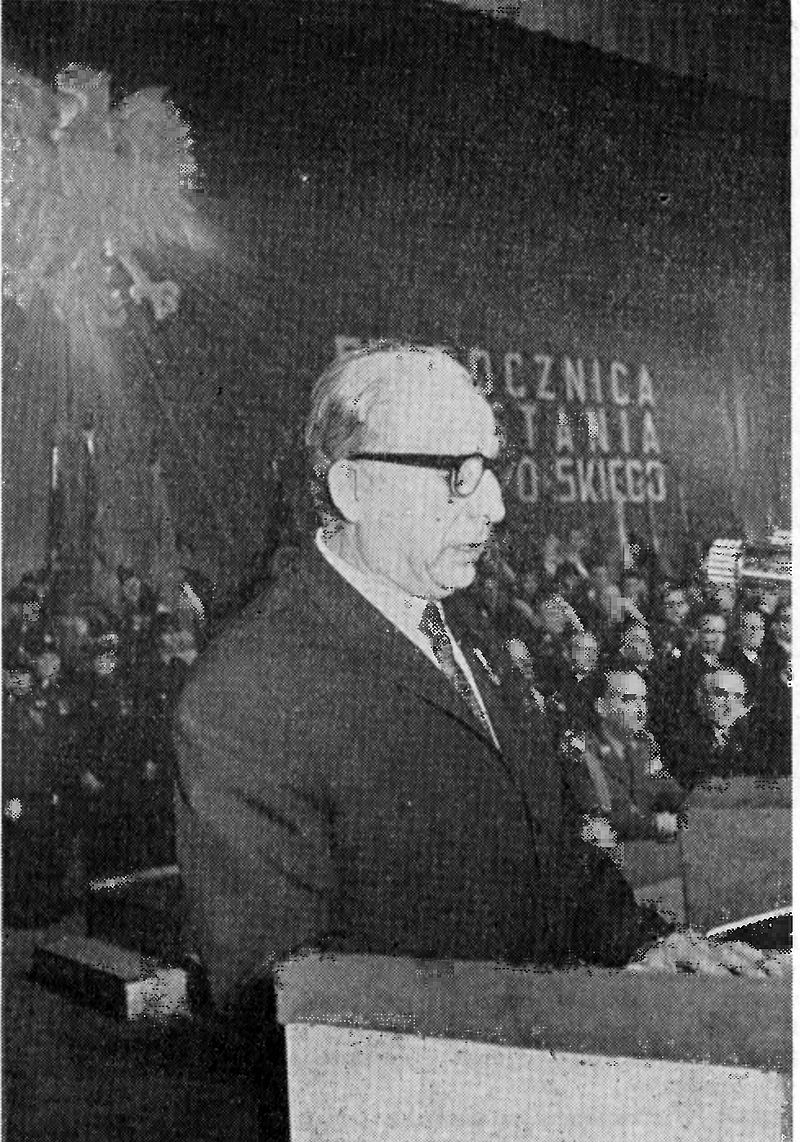 Marian Spychalski. Polski działacz partyjny i państwowy. Został odsunięty od polityki razem z ekipą Gomułki w efekcie wydarzeń na Wybrzeżu w grudniu 1970 roku.