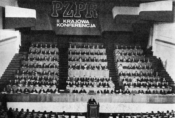 Konferencja PZPR w 1978 roku, gdy komuniści byli u szczytu władzy. Po 29 stycznia 1990 roku nie zostało z tego nic. (fot. domena publiczna)