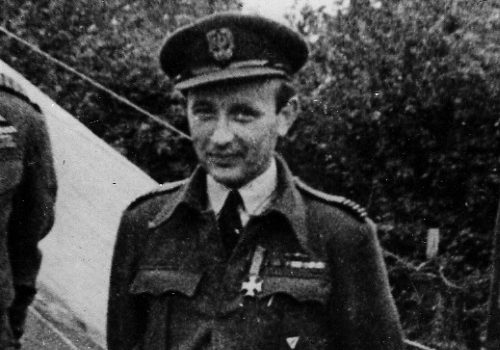 Jeden z najsłynniejszych polskich pilotów wszech czasów - Stanisław Skalski (fot. domena publiczna).