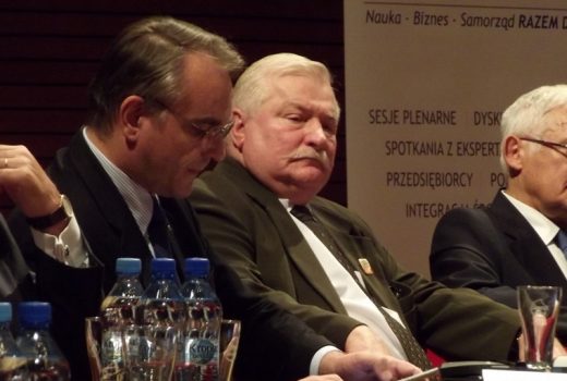Lech Wałęsa podczas II Europejskiego Kongresu Małych i Średnich Przedsiębiorstw w Katowicach (fot. Piotr Drabik, lic. CCA-SA 2.0)