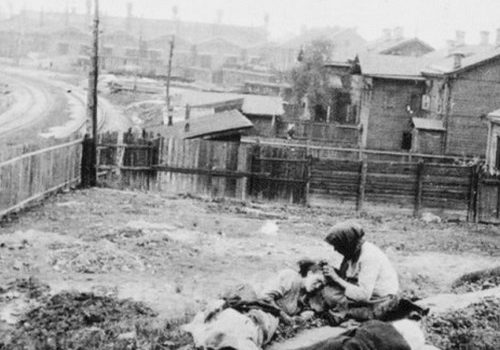Ofiary Wielkiego Głodu. Zdjęcie z 1933 roku.