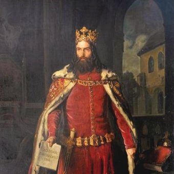 Król Polski Kazimierz III Wielki w Budzie zgodził się przekazać tron polski królowi węgierskiemu w razie, gdyby nie doczekał się męskiego potomka.