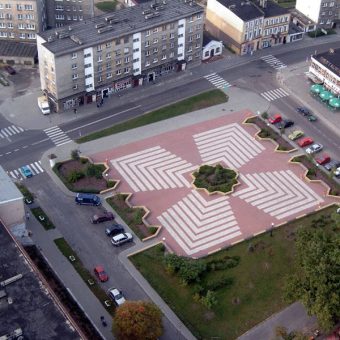 Plac Miejski w Czarnem (Fot. domena publiczna)