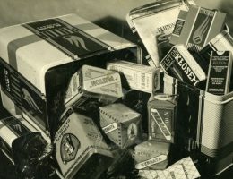 Produkty "Pluton" przed wojną (fot. materiały prasowe firmy Pluton Kawa Sp. z o.o.)
