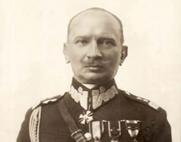 O powierzeniu Wołyńskiej Brygadzie Kawalerii zadania zorganizowania przejściowej obrony zadecydował dowodzący Armią "Łódź" generał Juliusz Rómmel.