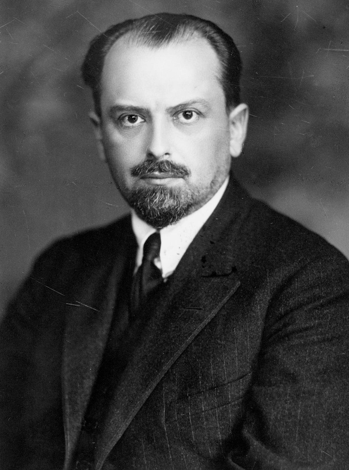 Dwukrotny minister sprawiedliwości oraz autor kodeksu karnego z 1932 roku Wacław Makowski tłumaczył, że przy karaniu za kazirodztwo chodziło tylko o „wzgląd eugeniczny”.