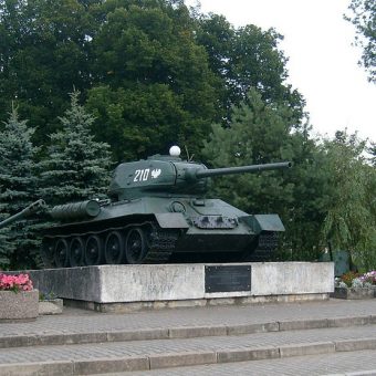 W trakcie walk o Wał Pomorski w 1945 roku na wyposażeniu Ludowego Wojska Polskiego były czołgi T-34/85.
