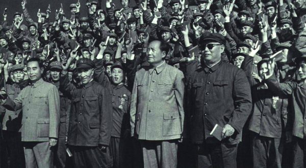 W trakcie rewolucji kulturalnej zginęło nawet 5 milionów ludzi. Zdjęcie z listopada 1966 roku.