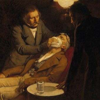 William Morton do znieczulenia pacjenta użył eteru.