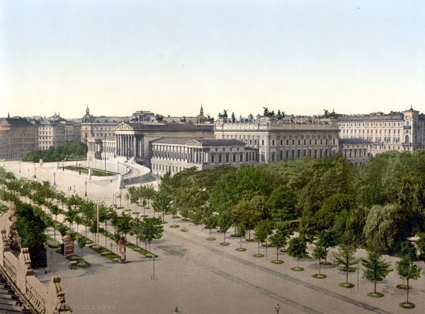 Budynek wiedeńskiego parlamentu na pocztówce z ok. 1900 roku