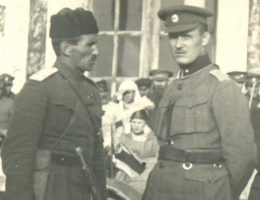 Stanisław Bułak-Bałachowicz i estoński generał Johan Laidoner w Pskowie 25 sierpnia 1919 roku. Sojusz atamana z Estonią okazał się nietrwały. Zdjęcie i podpis z książki "Wojna domowa".