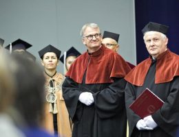 Wręczenie prof. Timothy'emu Snyderowi tytułu doktora honoris causa (fot. Bartosz Proll, dzięki uprzejmości UMCS)