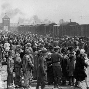 W 1944 roku eksterminacja europejskich Żydów trwała w najlepsze. Czy można było wcześniej położyć jej kres?