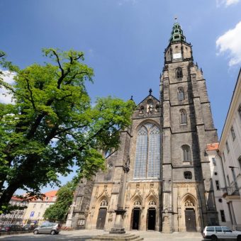 Pochodząca z XIV wieku katedra w Świdnicy (fot. Neo[EZN], fotopolska.eu, lic. CC BY-SA 3.0)
