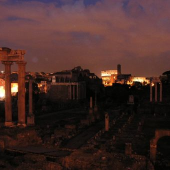 Czy można wskazać moment upadku budowanego przez wiele stuleci rzymskiego imperium?