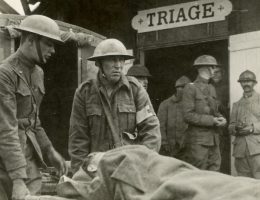 Żołnierze z czasów I wojny światowej (fot. domena publiczna)