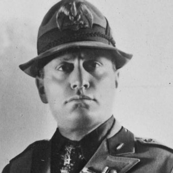 3 stycznia 1925 roku Mussolini między innymi zapowiedział rozprawę z antyfaszystowską opozycją.