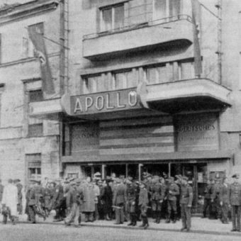 Jeden z zamachów miał miejsce w warszawskim kinie "Apollo".