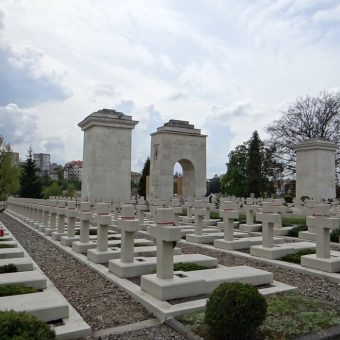 Lwowski cmentarz orląt (lic. CC0)