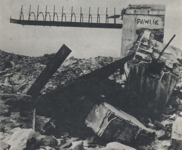 Ruiny Pawiaka w 1945 roku.
