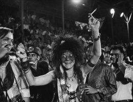 Kariera Janis Joplin trwała zaledwie kilka lat. Przerwało ją przypadkowe przedawkowanie heroiny.