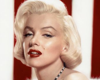 Samobójcza śmierć Marilyn Monroe wywołała falę domysłów