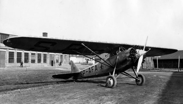 Samolot Ł 2 zbudowany w Państwowych Zakładach Lotniczych, na którym polscy lotnicy kpt. Stanisław Skarżyński i por. Andrzej Markiewicz dokonali lotu dookoła Afryki