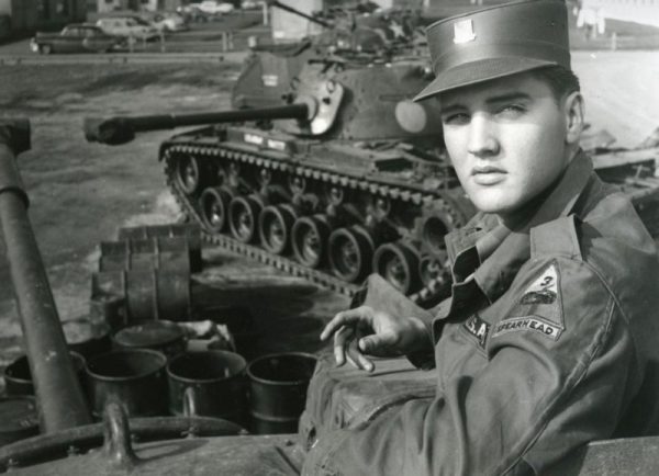 Jesienią 1958 roku Elvis zaczął obowiązkową służbę wojskową