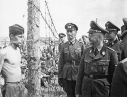 Szczytem brutalności odznaczały się walki na froncie wschodnim pomiędzy III Rzeszą a ZSRR.